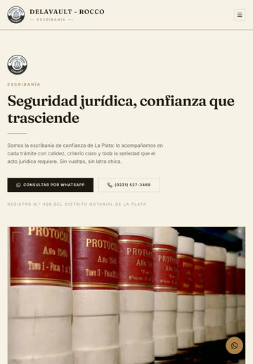Sitio web de Escribanía Delavault Rocco en tablet